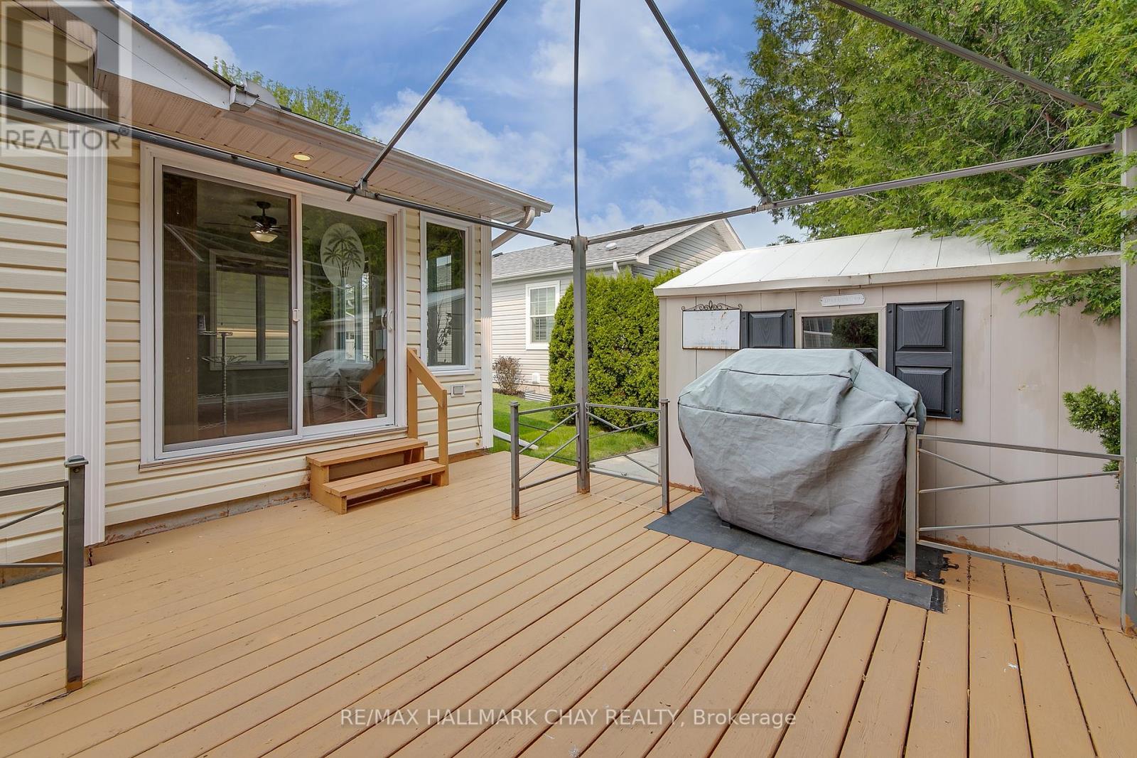 5 Virginia Avenue, Wasaga Beach, Ontario  L9Z 3A8 - Photo 25 - S12197695