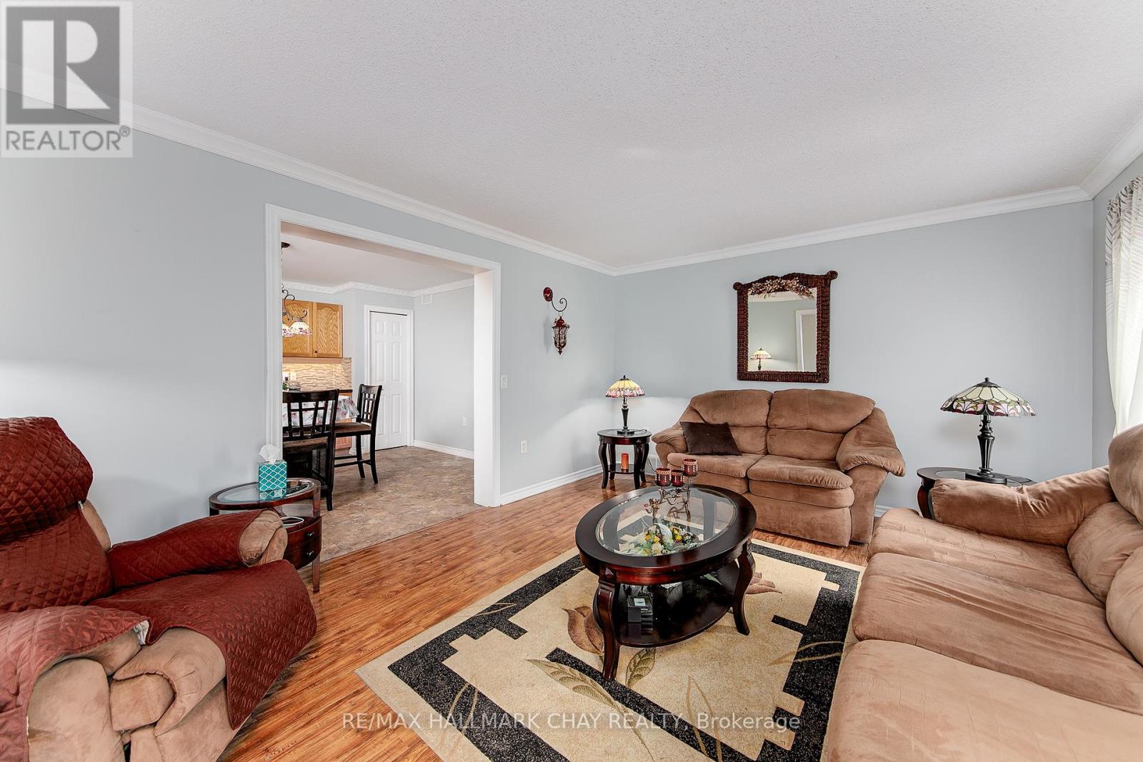 5 Virginia Avenue, Wasaga Beach, Ontario  L9Z 3A8 - Photo 9 - S12197695