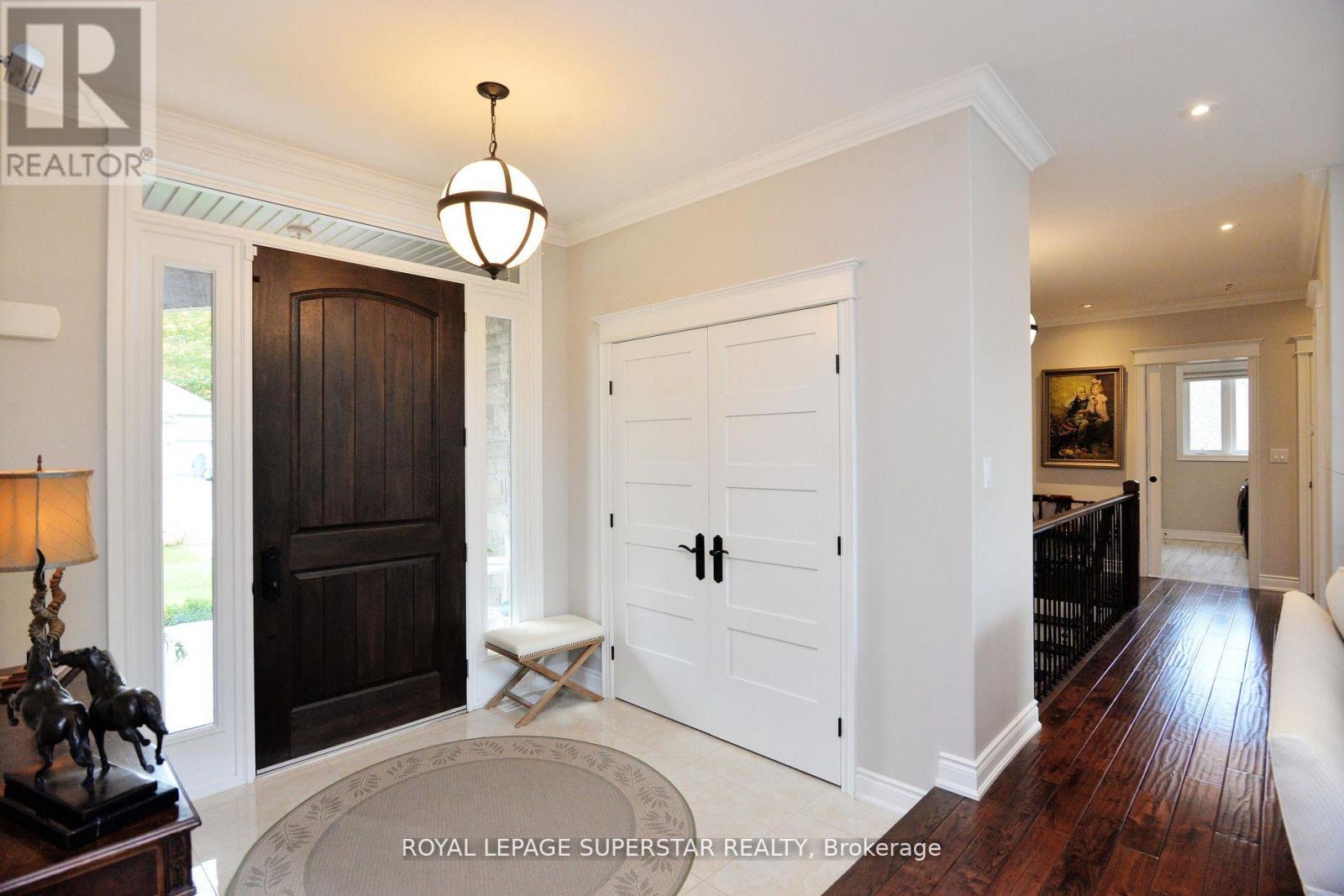 Property at 9 BLACK CREEK TRAIL image 4