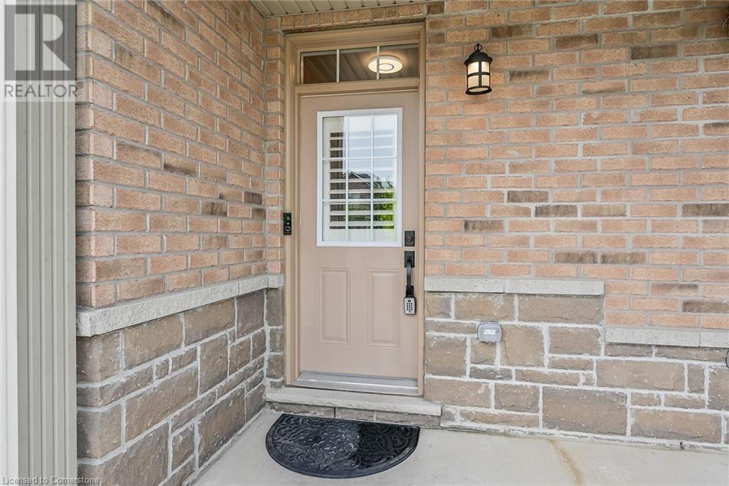 21 Bankfield Crescent, Hamilton, Ontario  L8J 0B9 - Photo 4 - 40737376