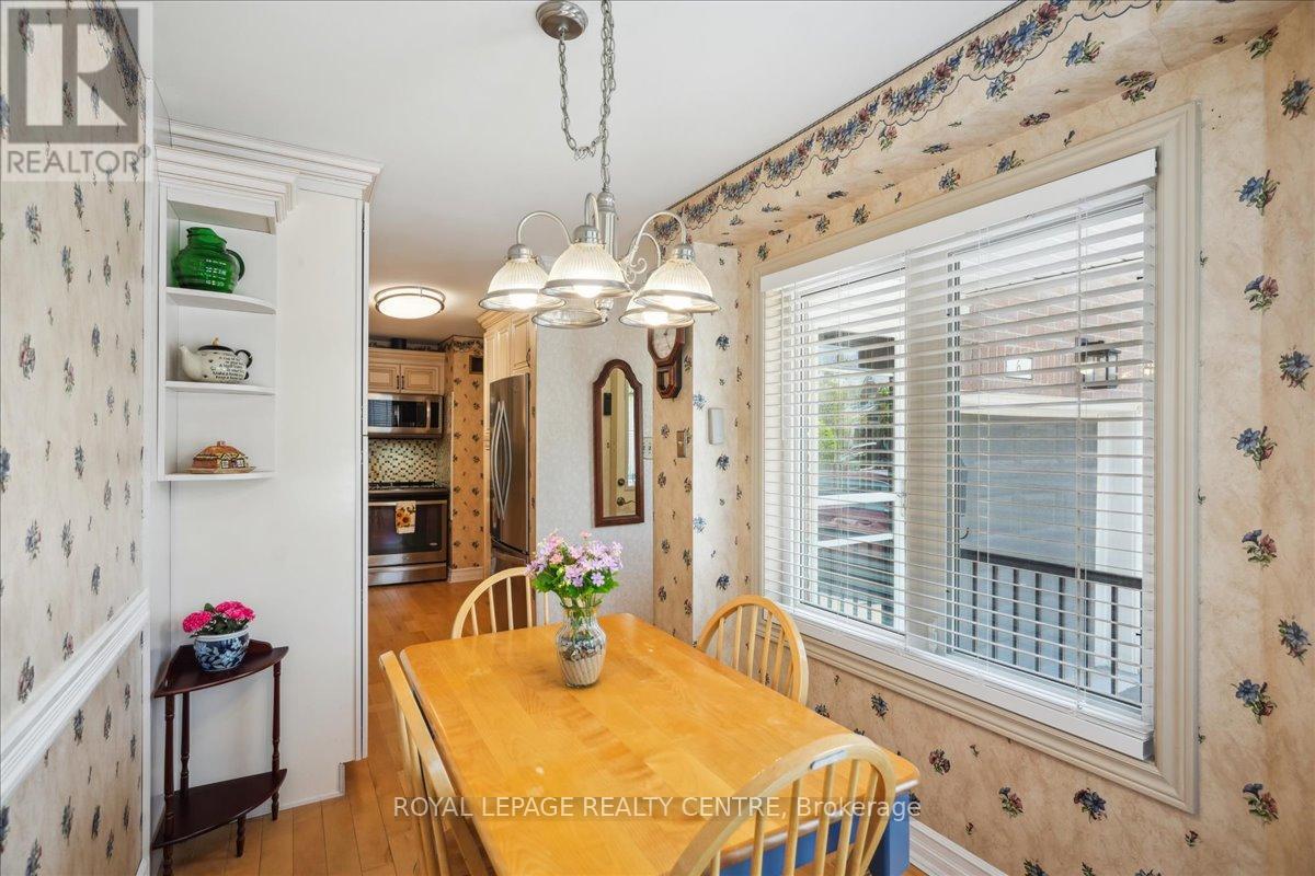 6 - 2205 South Millway, Mississauga (Erin Mills), Ontario  L5L 3T2 - Photo 11 - W12197726