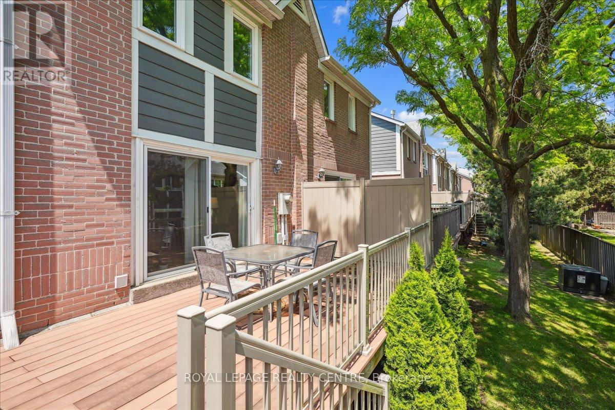 6 - 2205 South Millway, Mississauga (Erin Mills), Ontario  L5L 3T2 - Photo 43 - W12197726