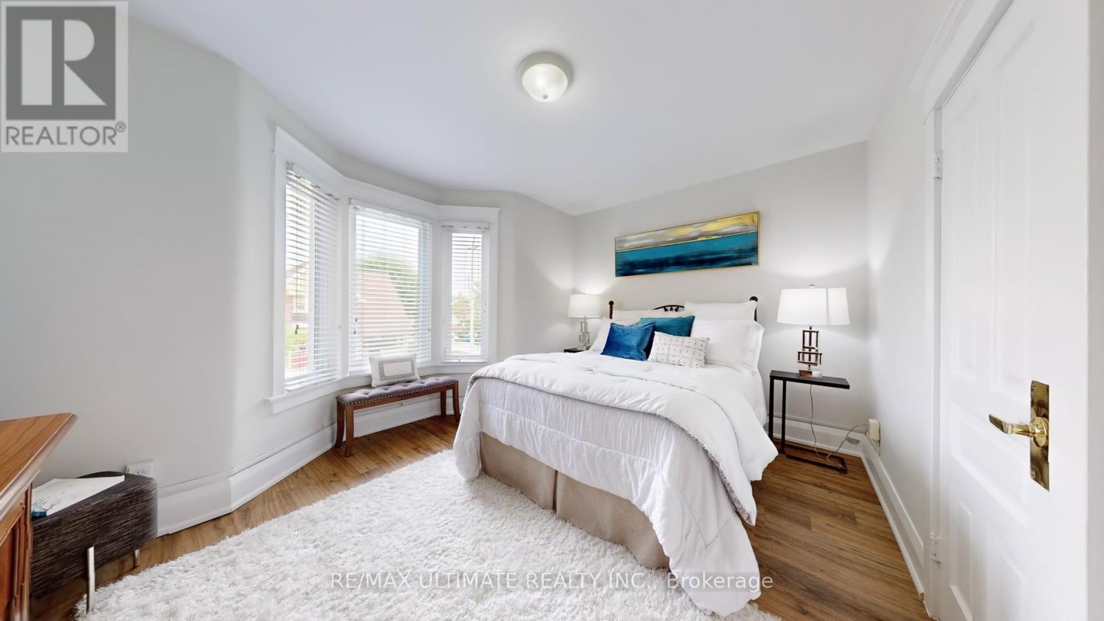 119 Ascot Avenue, Toronto, Ontario  M6E 1G3 - Photo 17 - W12197748