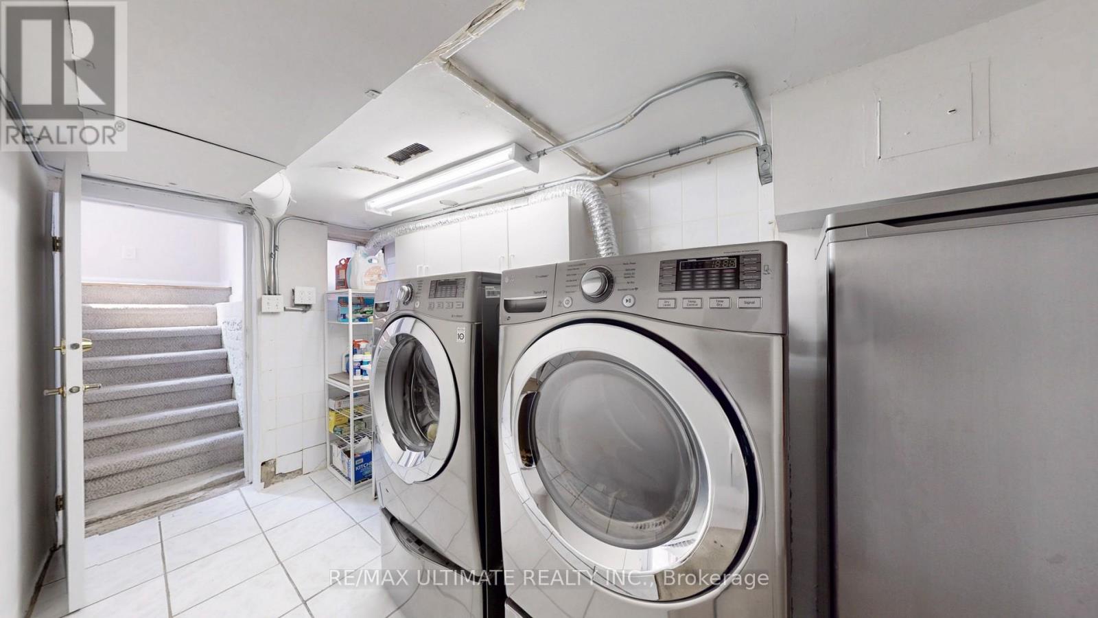 119 Ascot Avenue, Toronto, Ontario  M6E 1G3 - Photo 36 - W12197748