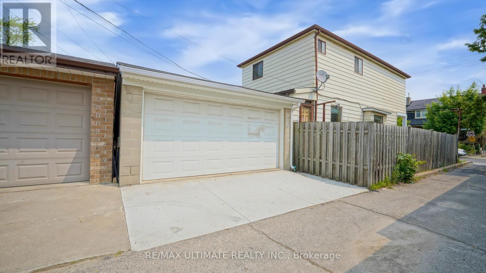 119 Ascot Avenue, Toronto, Ontario  M6E 1G3 - Photo 40 - W12197748