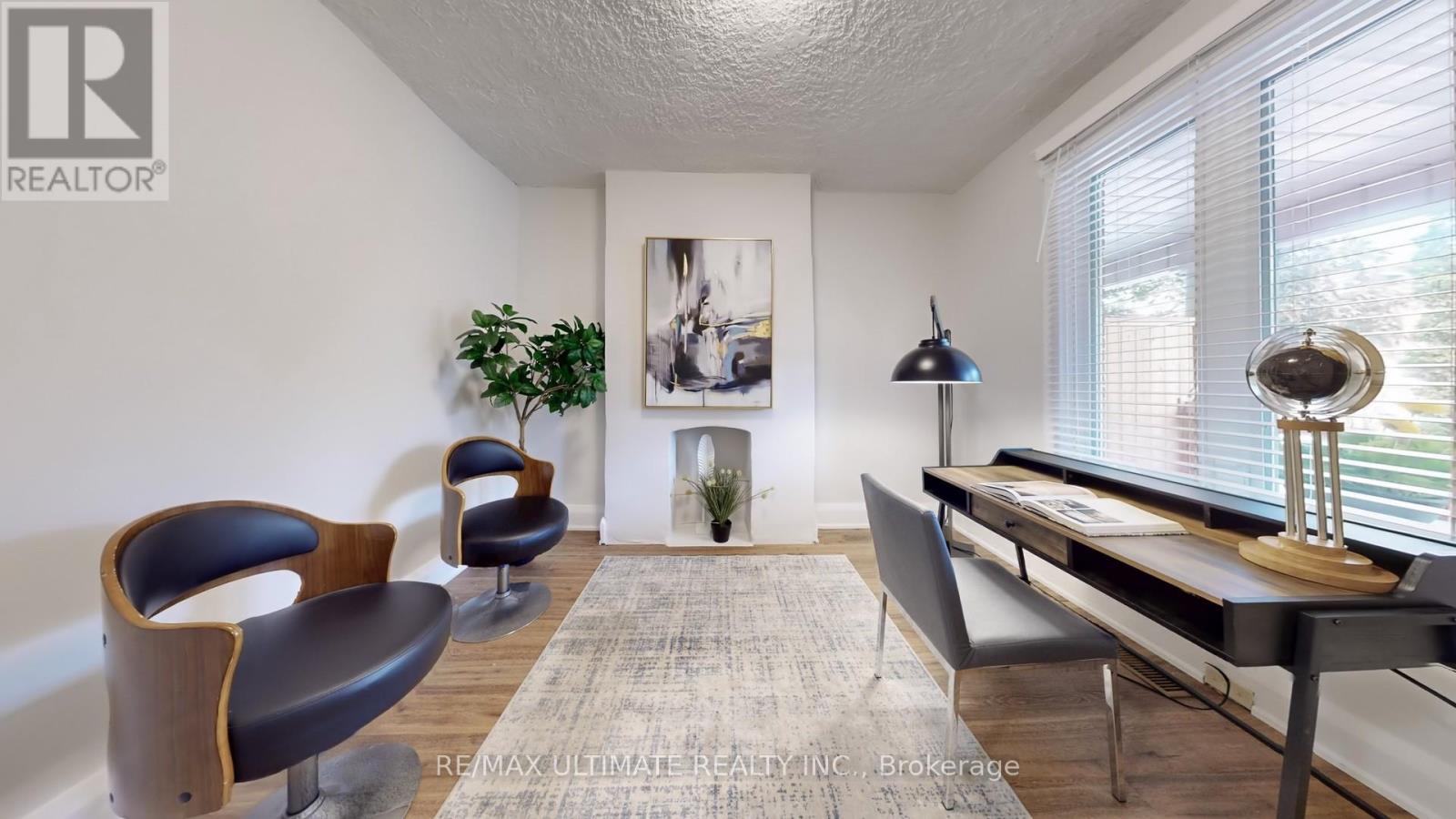 119 Ascot Avenue, Toronto, Ontario  M6E 1G3 - Photo 7 - W12197748