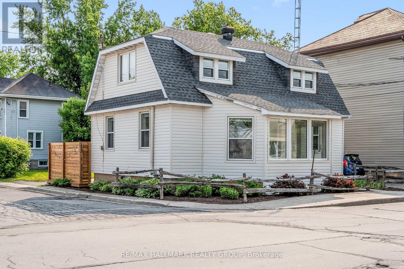 6595 Fourth Line Road, Ottawa, Ontario  K0A 2T0 - Photo 1 - X12196676
