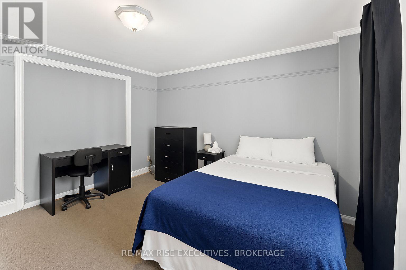 135 Nelson Street, Kingston, Ontario  K7L 3W9 - Photo 6 - X12197979