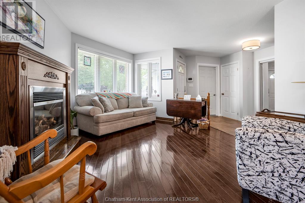 11 Crocus Court, Chatham, Ontario  N7L 5L5 - Photo 4 - 25013895