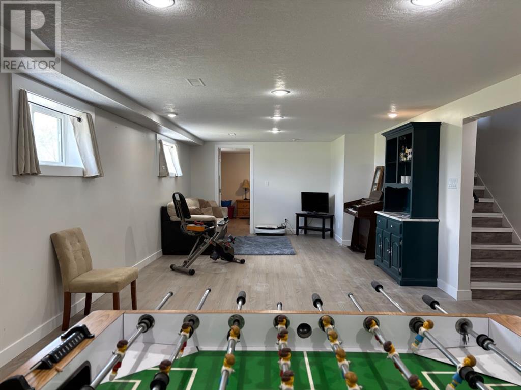 365 S 5 St W, Magrath, Alberta  T0K 1J0 - Photo 32 - A2223080