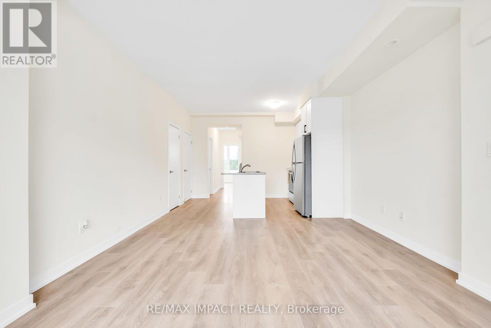 902 - 160 Densmore Road, Cobourg, Ontario  K9A 0X8 - Photo 6 - X12197736
