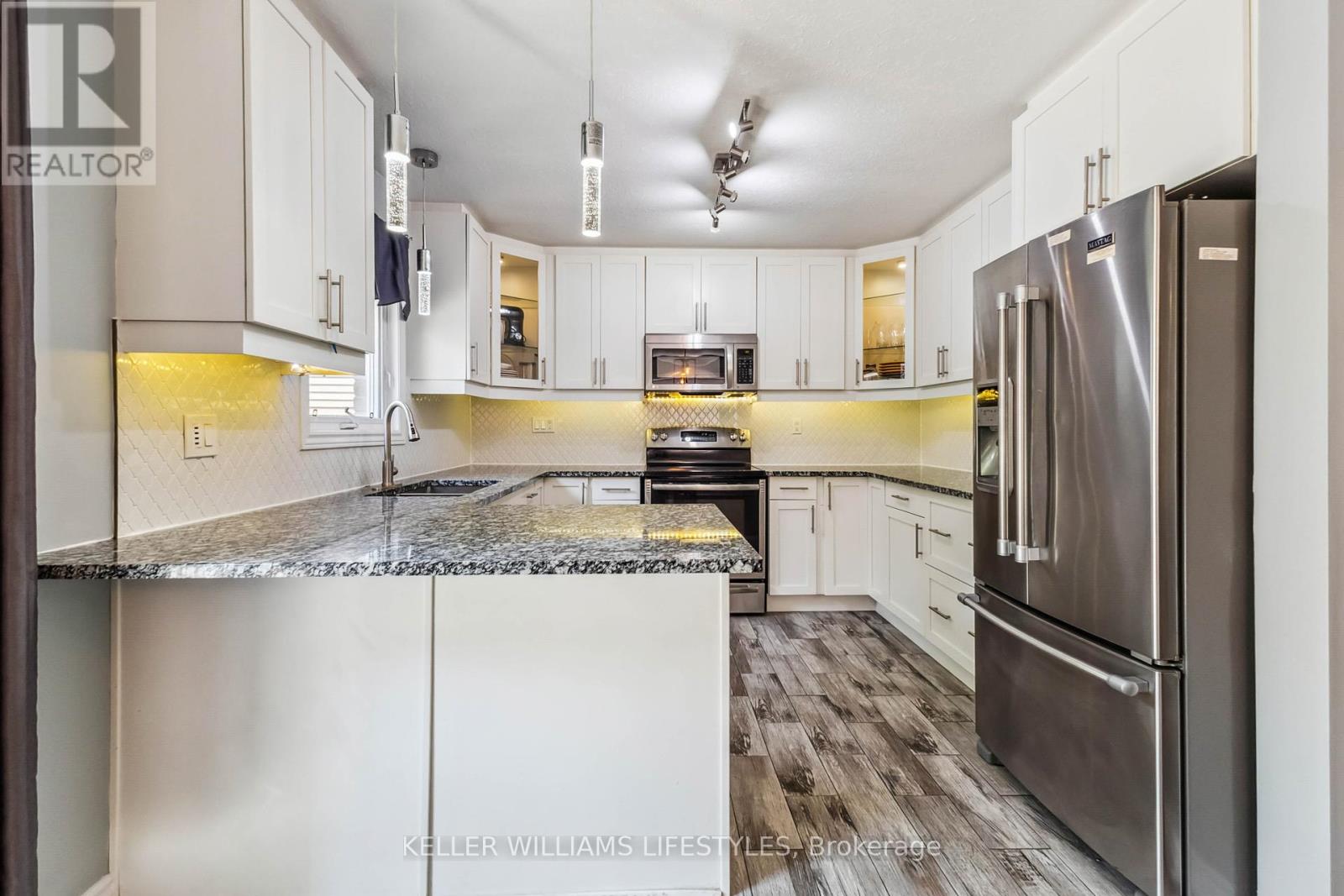 27 Millers Road, London South, Ontario  N5Z 4N4 - Photo 17 - X12197889