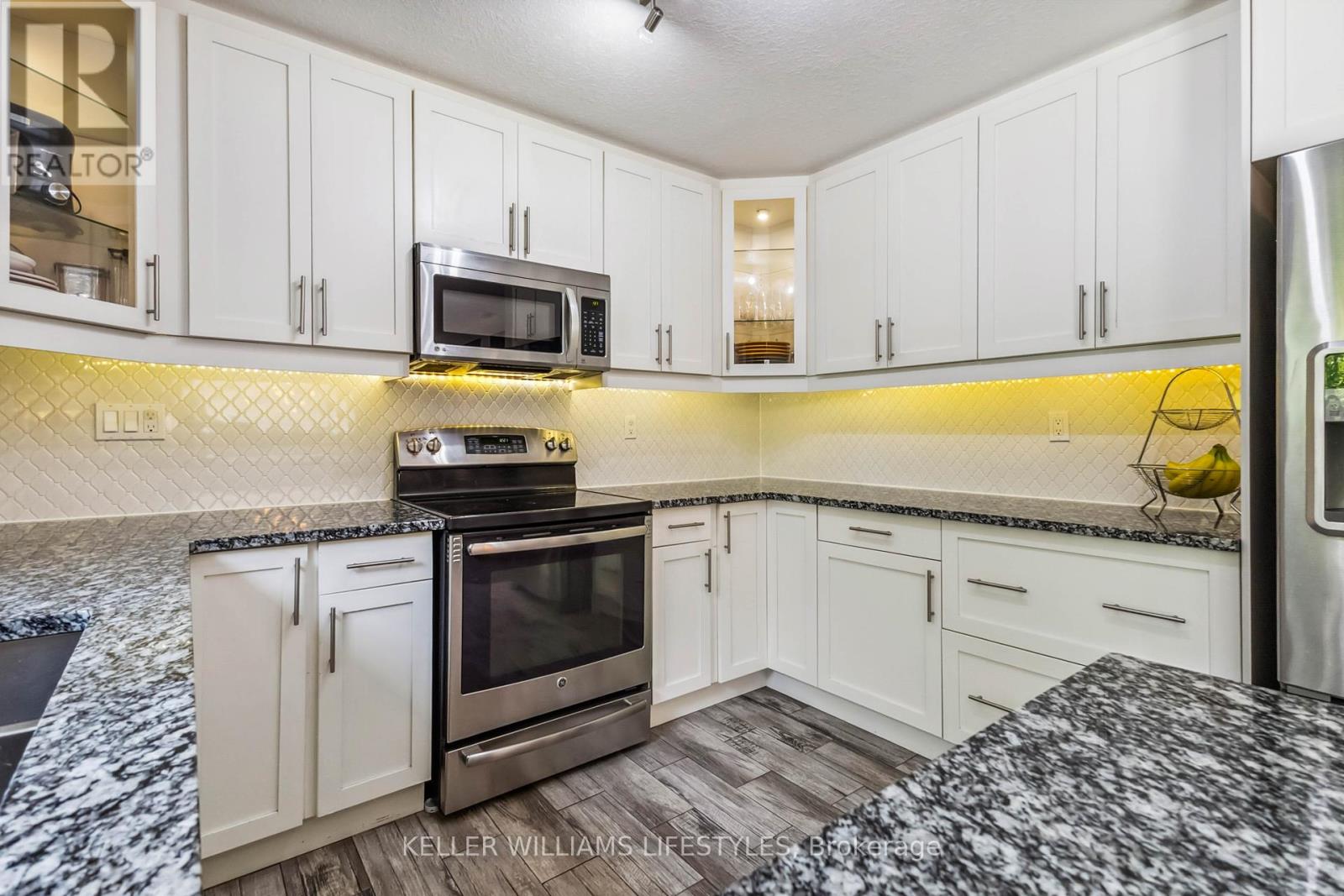 27 Millers Road, London South, Ontario  N5Z 4N4 - Photo 21 - X12197889