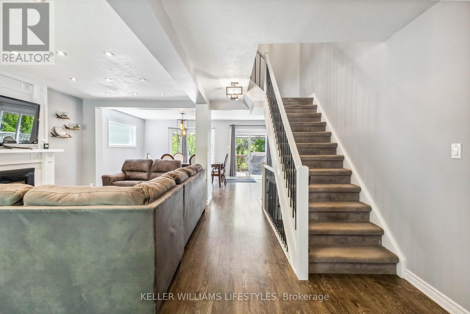 27 Millers Road, London South, Ontario  N5Z 4N4 - Photo 6 - X12197889