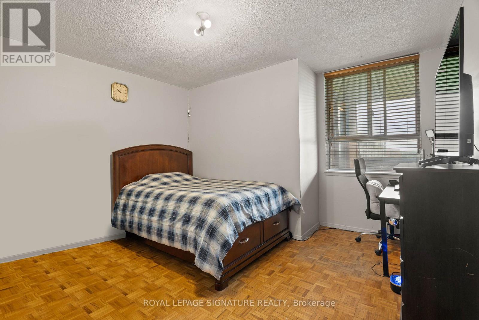 1411 - 40 Panorama Court, Toronto, Ontario  M9V 4M1 - Photo 19 - W12197002