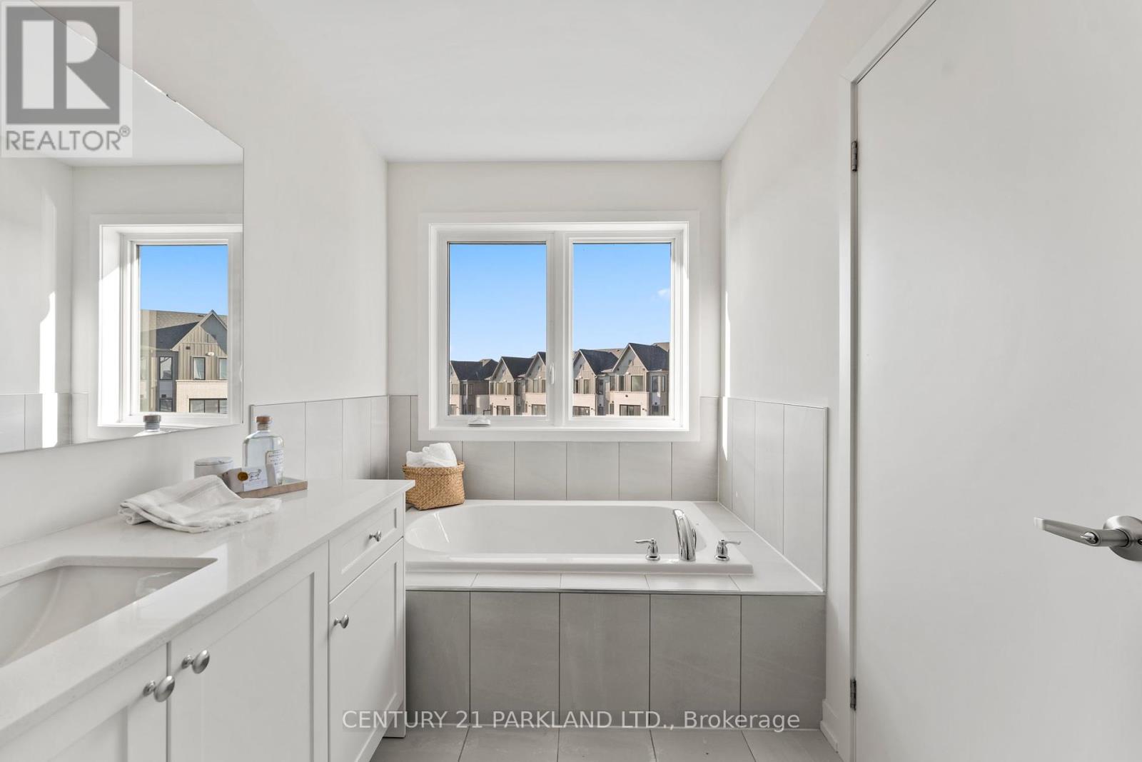 #3 - 160 Densmore Road, Cobourg, Ontario  K9A 4J9 - Photo 31 - X12059460
