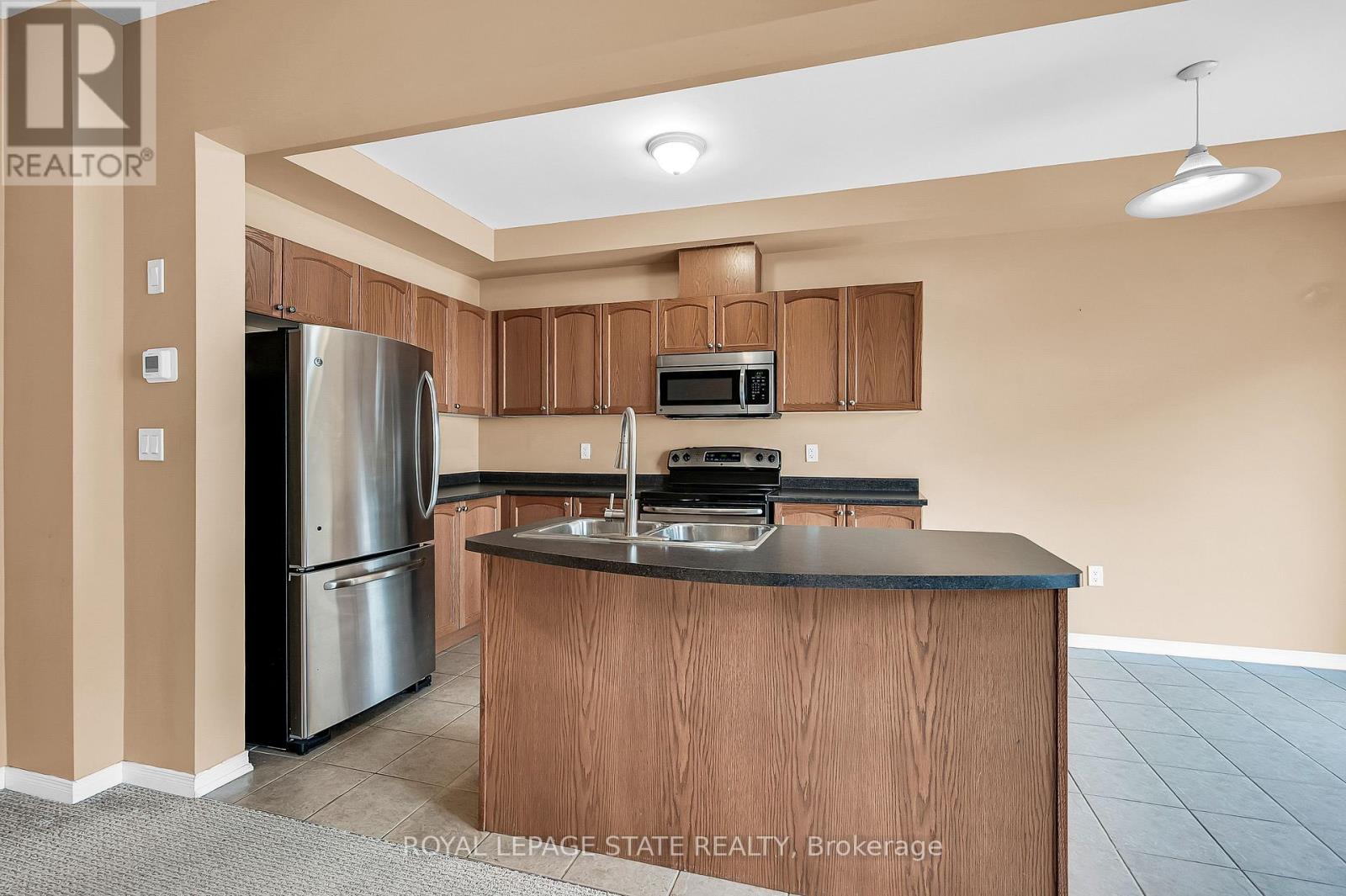 24 - 170 Palacebeach Trail, Hamilton, Ontario  L8E 0H2 - Photo 12 - X12108896