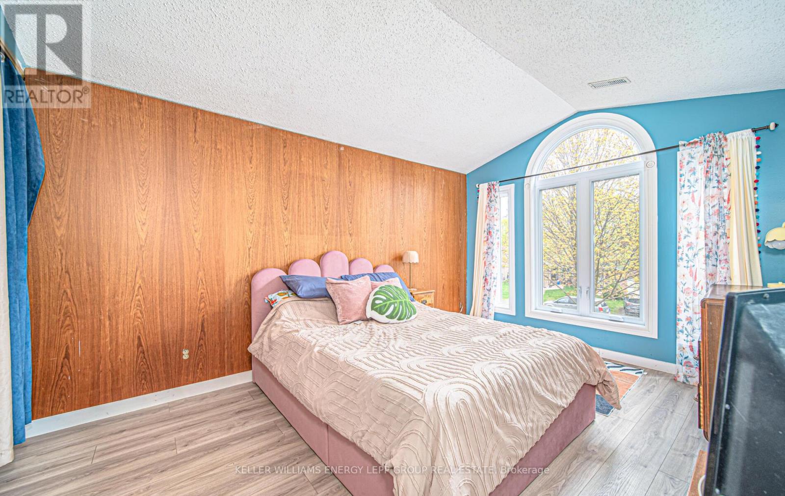 6 Goldring Drive, Whitby, Ontario  L1P 1C1 - Photo 18 - E12197966