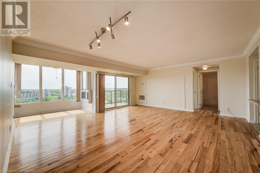 237 King Street W Unit# 901, Cambridge, Ontario  N3H 5L2 - Photo 10 - 40702235