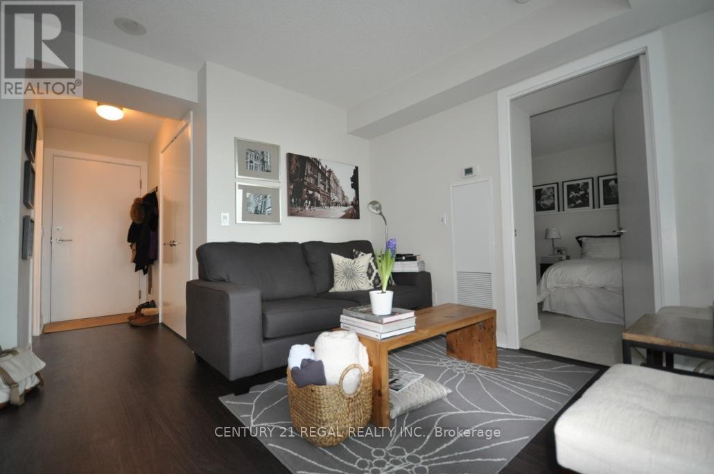 401 - 100 WESTERN BATTERY ROAD, Toronto, Ontario