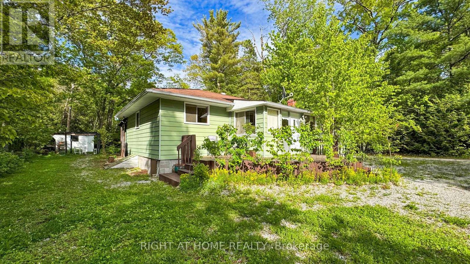 39 Rue  Jules  Leger Street, Tiny, Ontario  L9M 0J2 - Photo 2 - S12196812