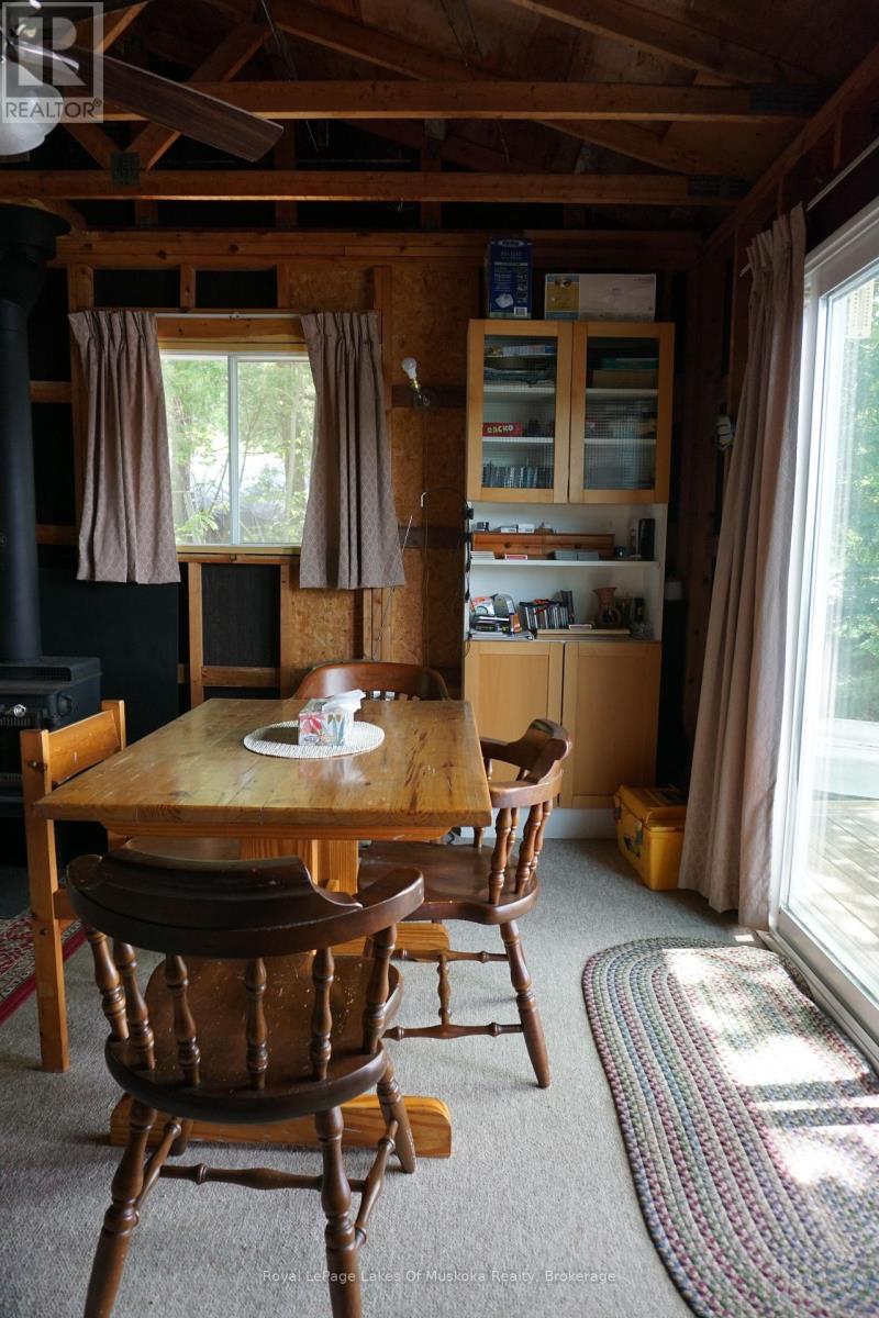 68 Bear Lake Road, Georgian Bay, Ontario  P0C 1H0 - Photo 16 - X12197900
