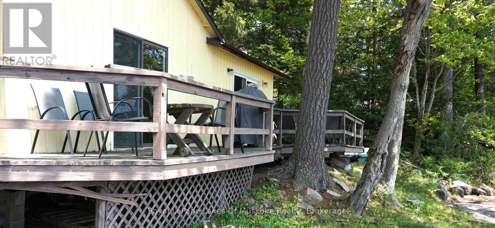 68 Bear Lake Road, Georgian Bay, Ontario  P0C 1H0 - Photo 24 - X12197900