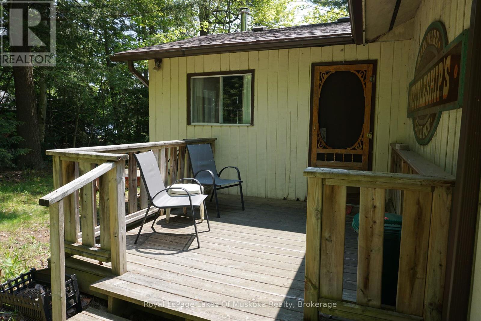 68 Bear Lake Road, Georgian Bay, Ontario  P0C 1H0 - Photo 25 - X12197900