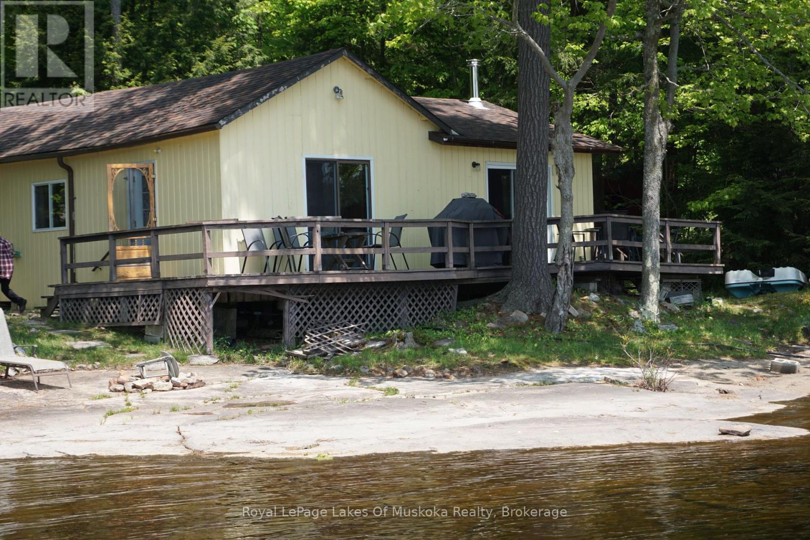 68 Bear Lake Road, Georgian Bay, Ontario  P0C 1H0 - Photo 3 - X12197900