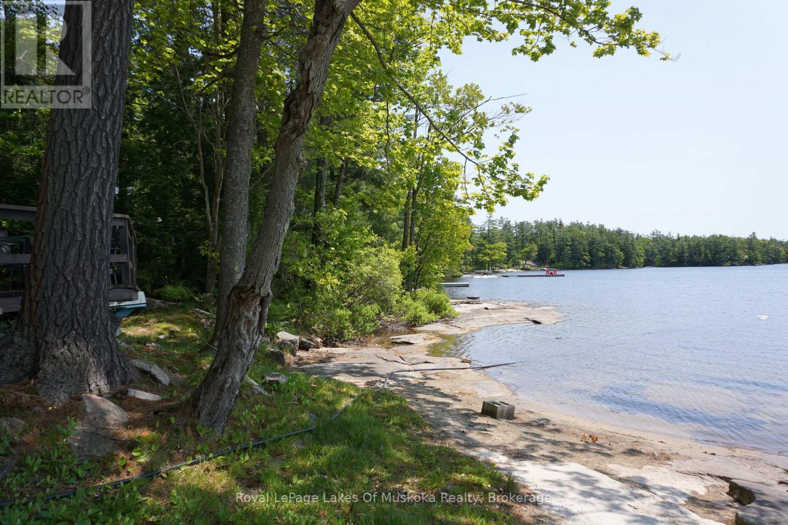 68 Bear Lake Road, Georgian Bay, Ontario  P0C 1H0 - Photo 32 - X12197900