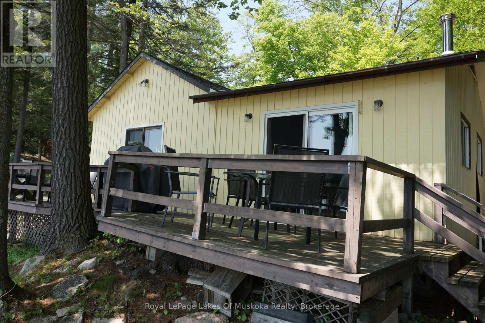 68 Bear Lake Road, Georgian Bay, Ontario  P0C 1H0 - Photo 5 - X12197900