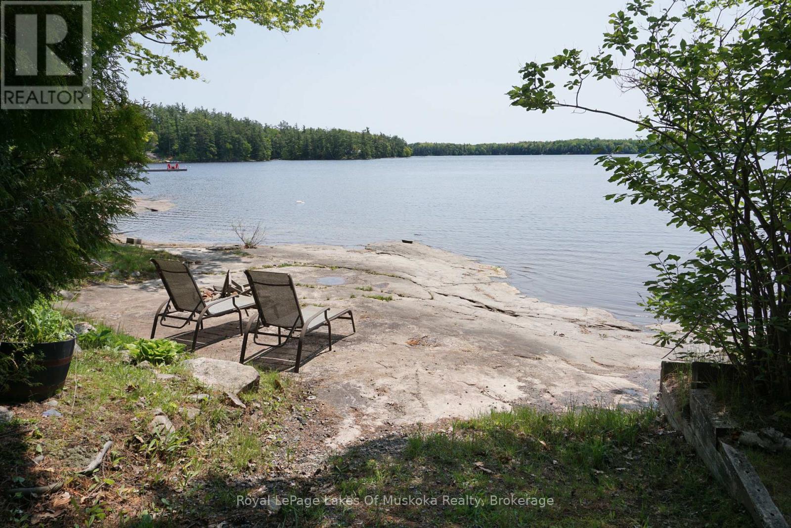 68 Bear Lake Road, Georgian Bay, Ontario  P0C 1H0 - Photo 6 - X12197900