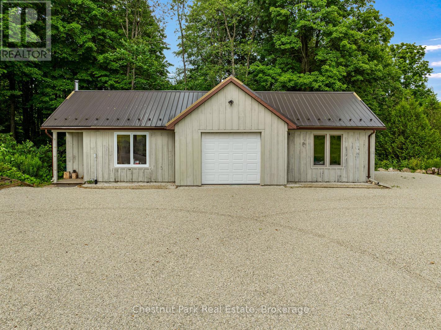468147 12th Concession B, Grey Highlands, Ontario N0C 1C0 - Photo 29 - X12197965