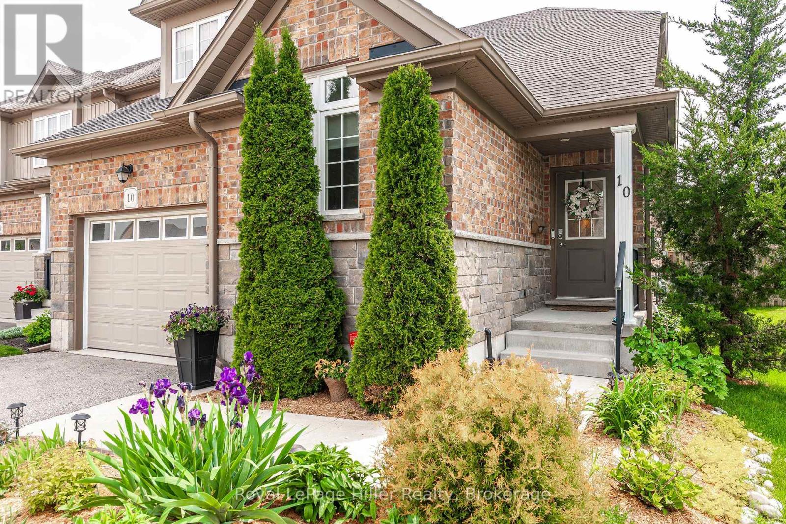 10 Davidson Drive, Stratford, Ontario  N5A 0C6 - Photo 3 - X12198004