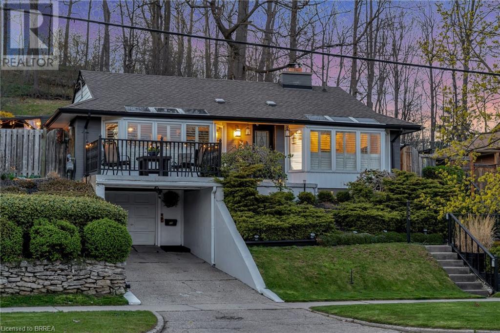 Property at 924 UNION Street image 1