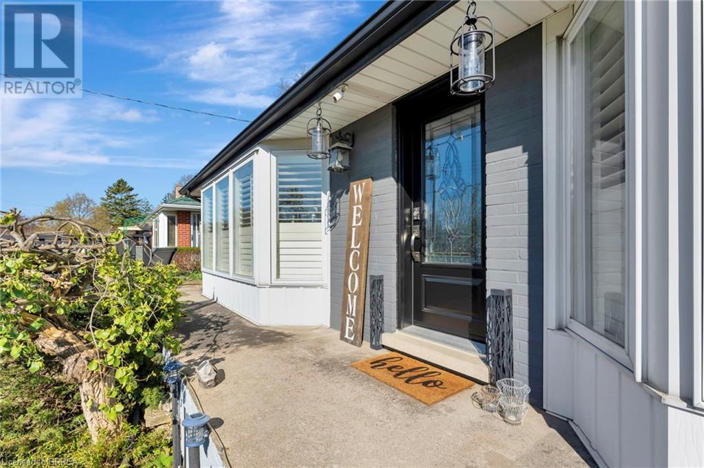 Property at 924 UNION Street image 4