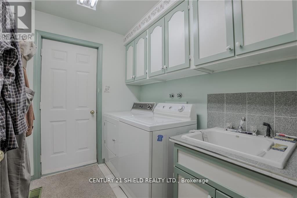 572 Dean Drive, Cornwall, Ontario  K6H 6Z6 - Photo 24 - X12197731