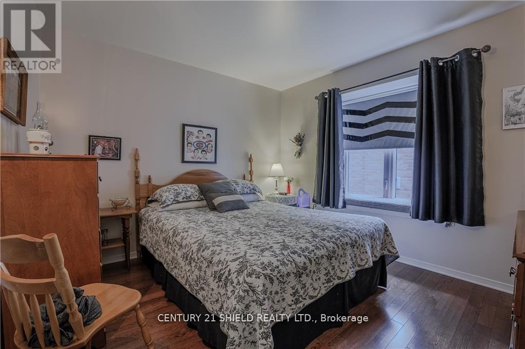 572 Dean Drive, Cornwall, Ontario  K6H 6Z6 - Photo 17 - X12197731