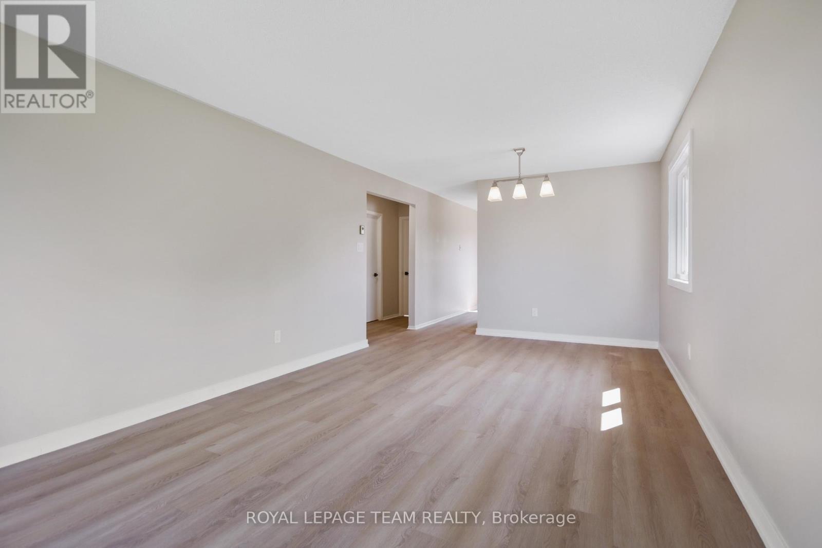 107 Mississippi Road, Carleton Place, Ontario  K7C 4E5 - Photo 7 - X12197870