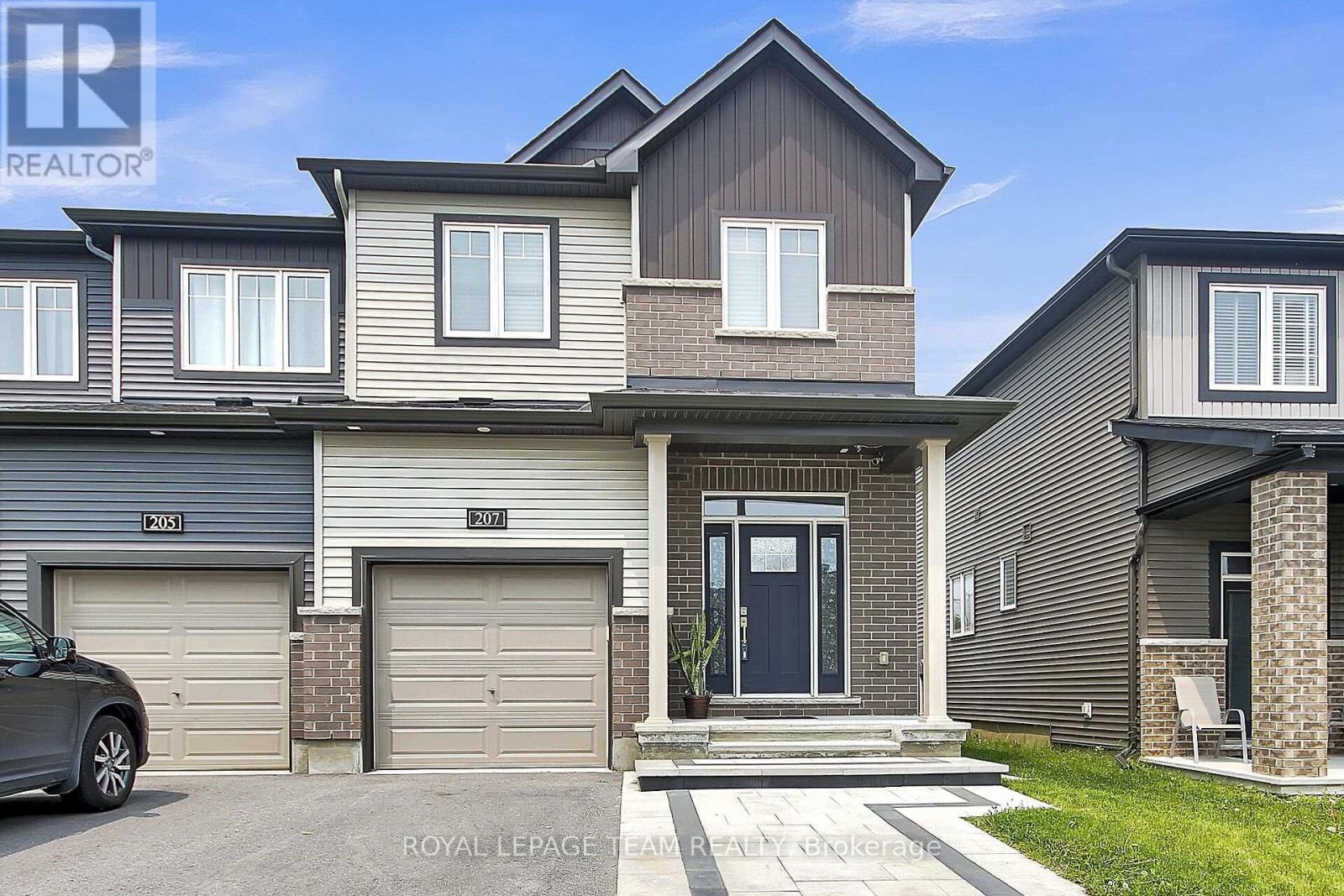 207 BENDING WAY, Ottawa, Ontario