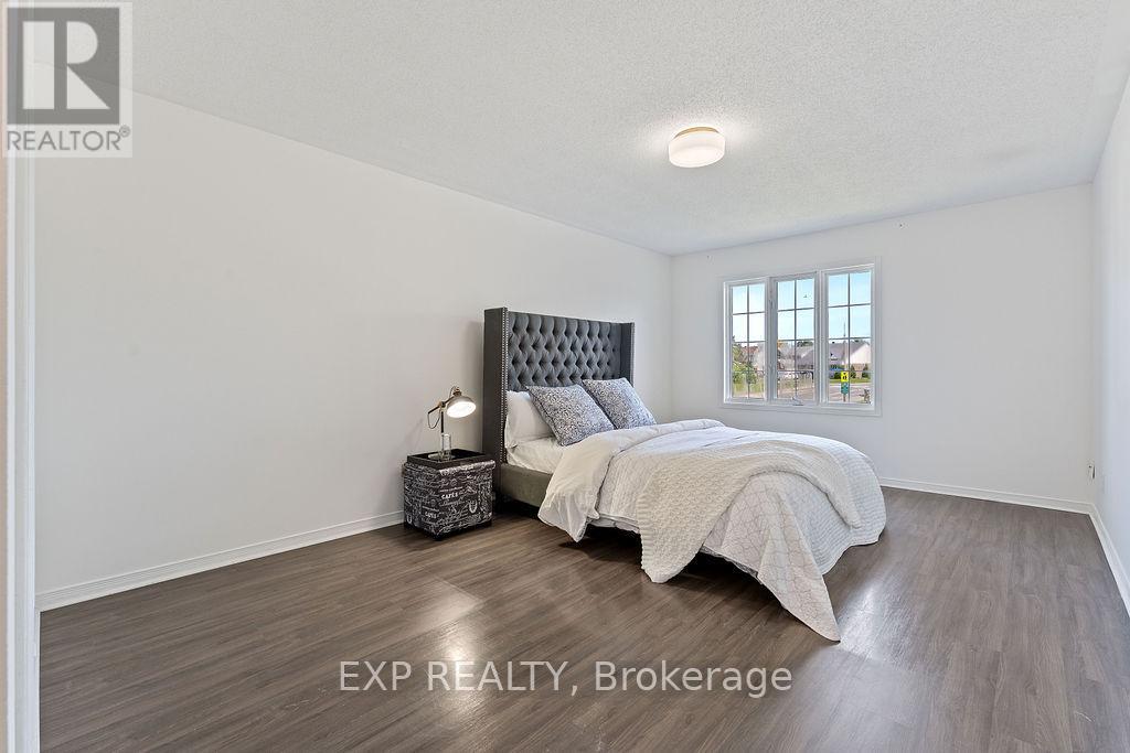 2 Bonnechere Drive, Ottawa, Ontario  K2M 2A5 - Photo 29 - X12198012