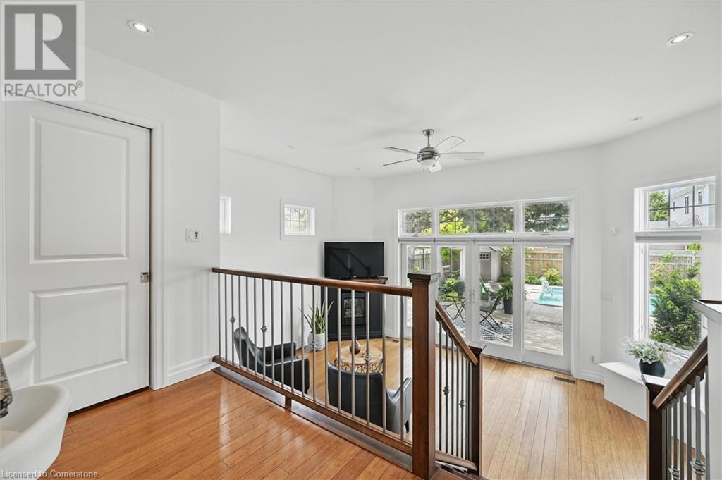 462 Woodland Avenue, Burlington, Ontario  L7R 2S1 - Photo 20 - 40737337