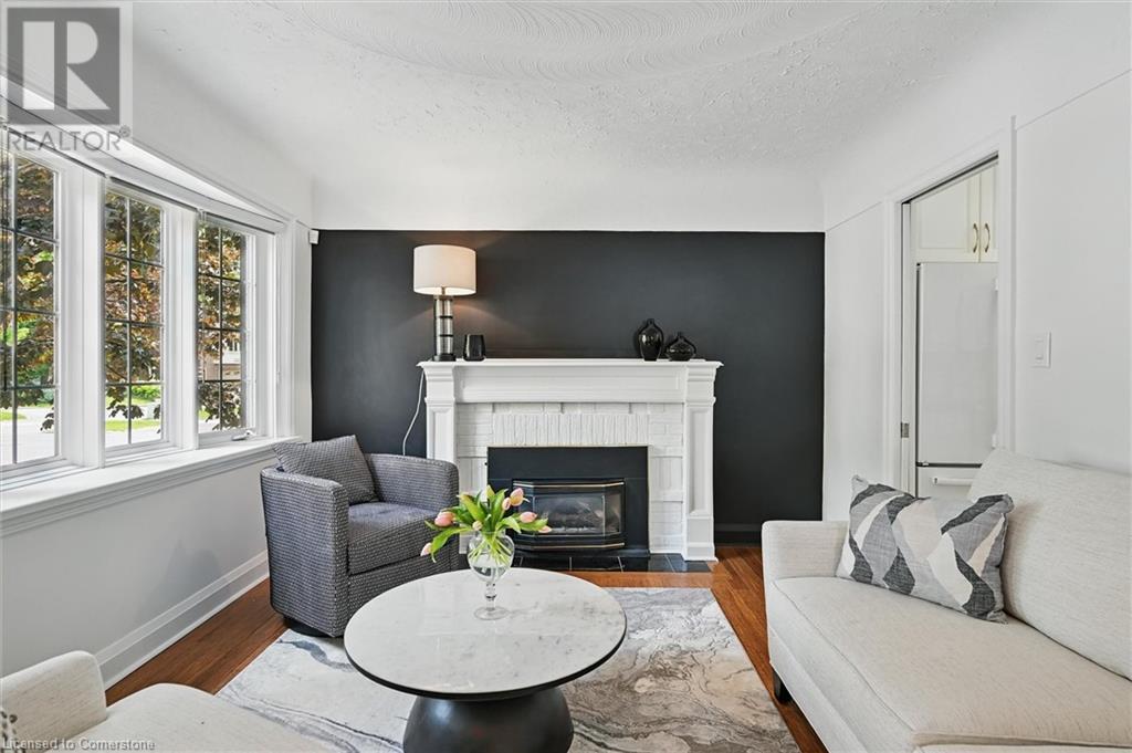 462 Woodland Avenue, Burlington, Ontario  L7R 2S1 - Photo 7 - 40737337