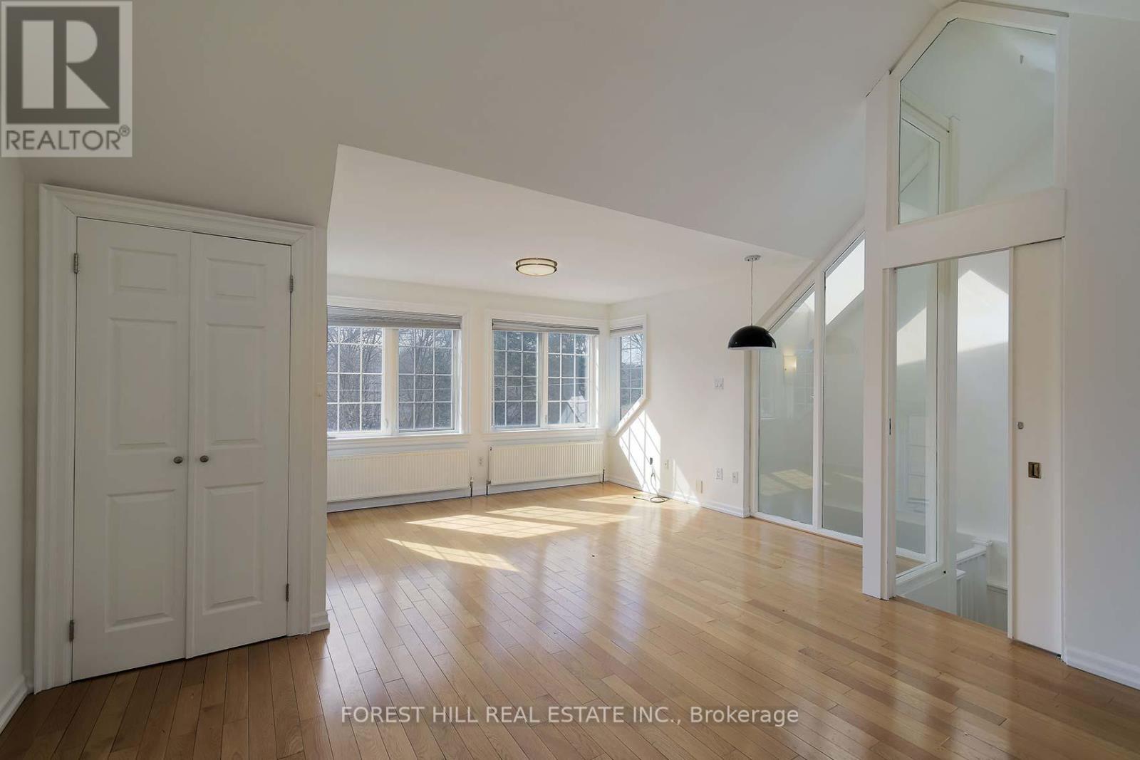 17 Duncannon Drive, Toronto, Ontario  M5P 2L9 - Photo 20 - C12178542