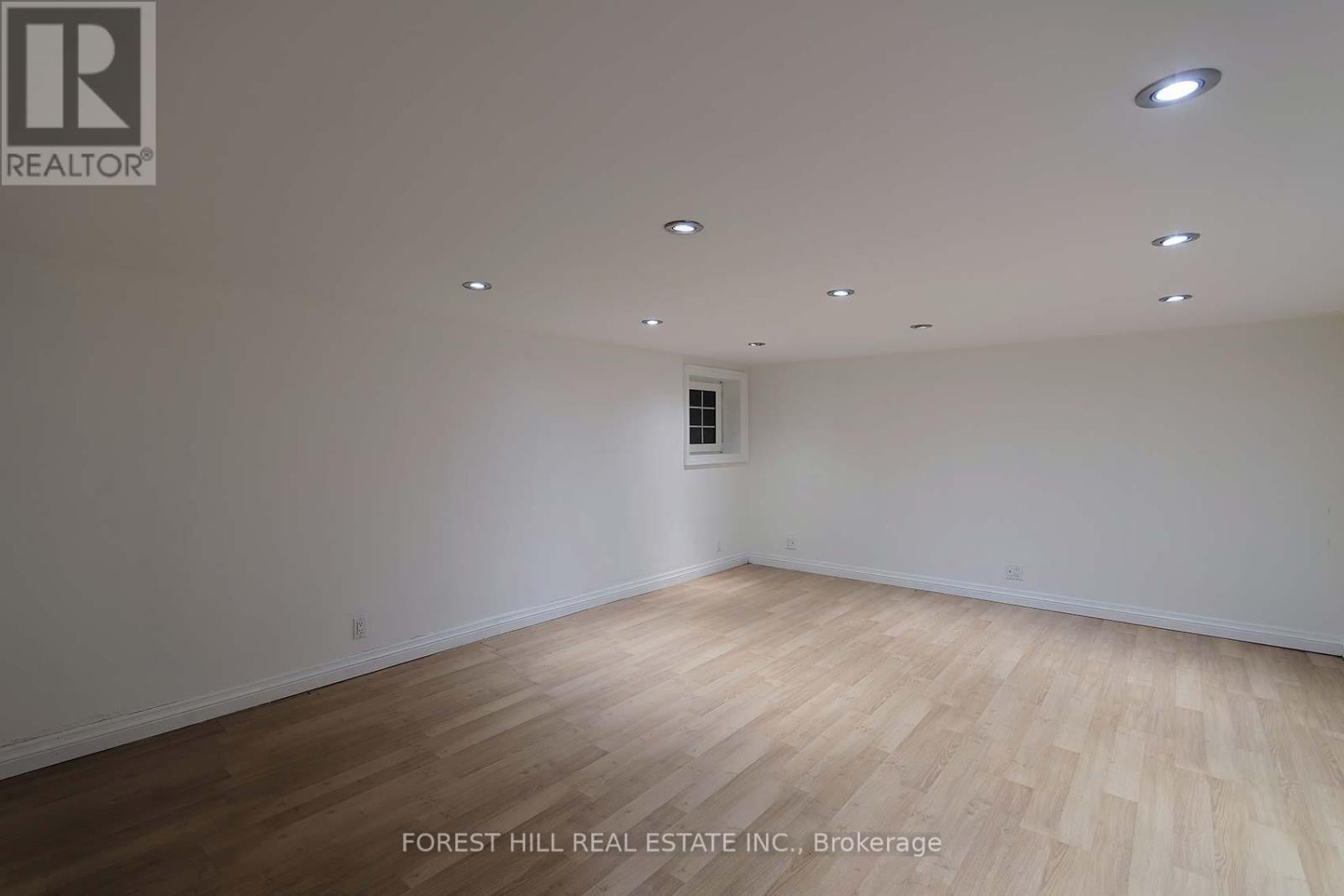 17 Duncannon Drive, Toronto, Ontario  M5P 2L9 - Photo 37 - C12178542
