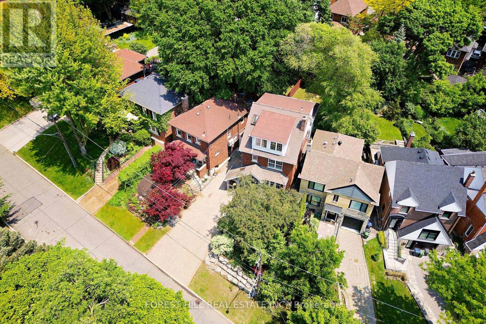 17 Duncannon Drive, Toronto, Ontario  M5P 2L9 - Photo 48 - C12178542
