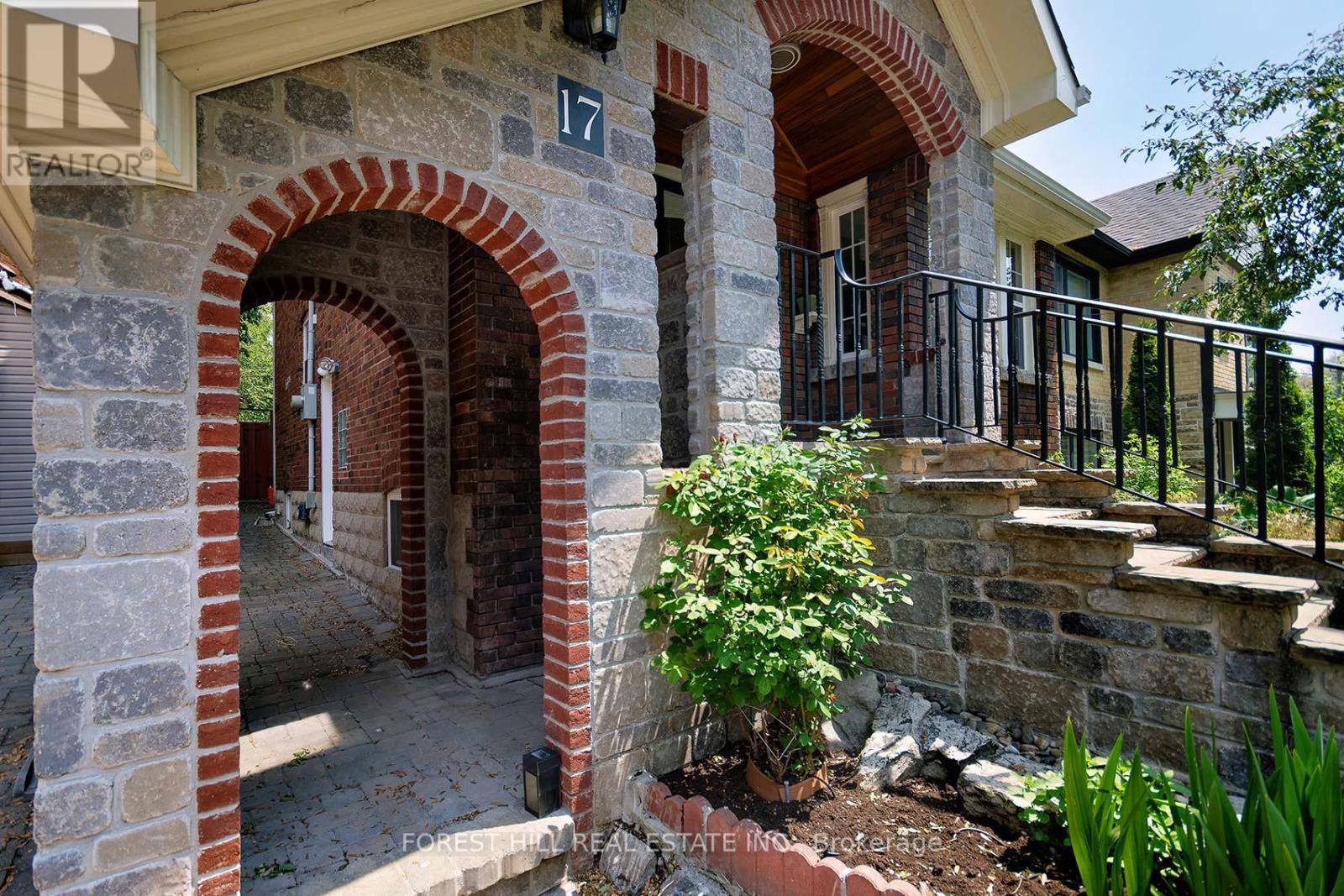 17 Duncannon Drive, Toronto, Ontario  M5P 2L9 - Photo 46 - C12178542