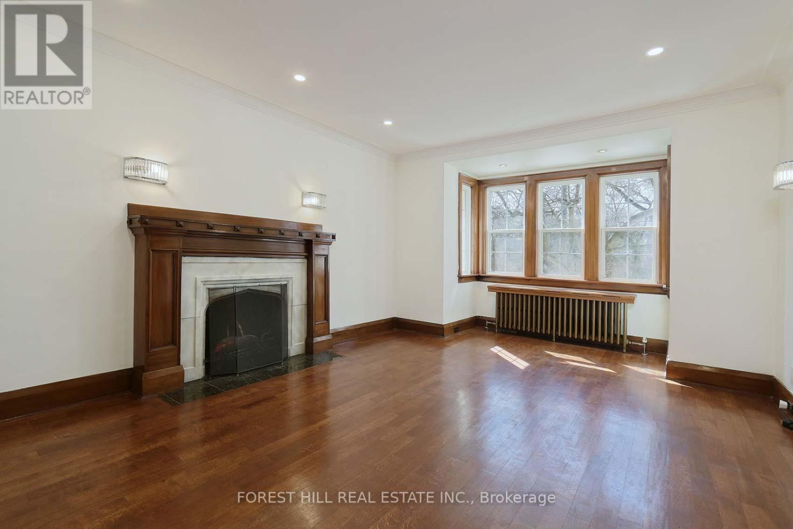 17 Duncannon Drive, Toronto, Ontario  M5P 2L9 - Photo 6 - C12178542