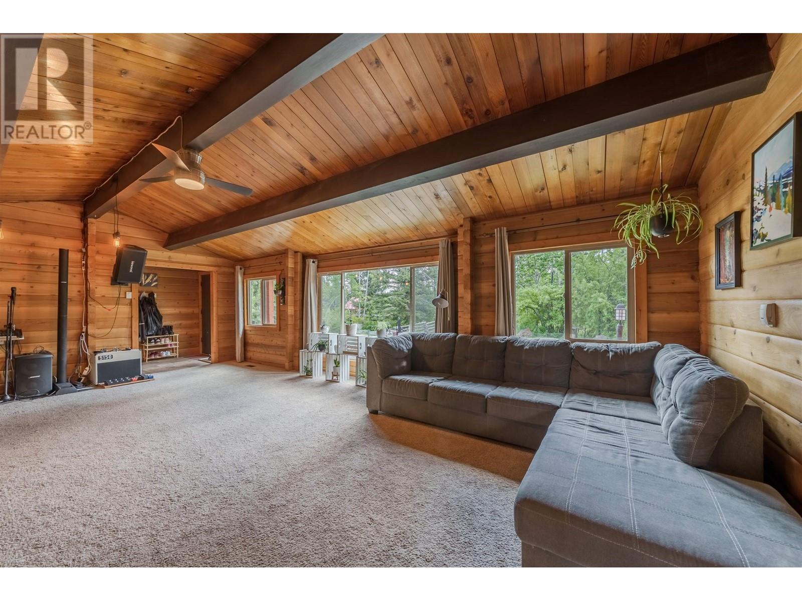 5709 Horse Lake Road, 100 Mile House, British Columbia  V0K 2E3 - Photo 18 - R3011713