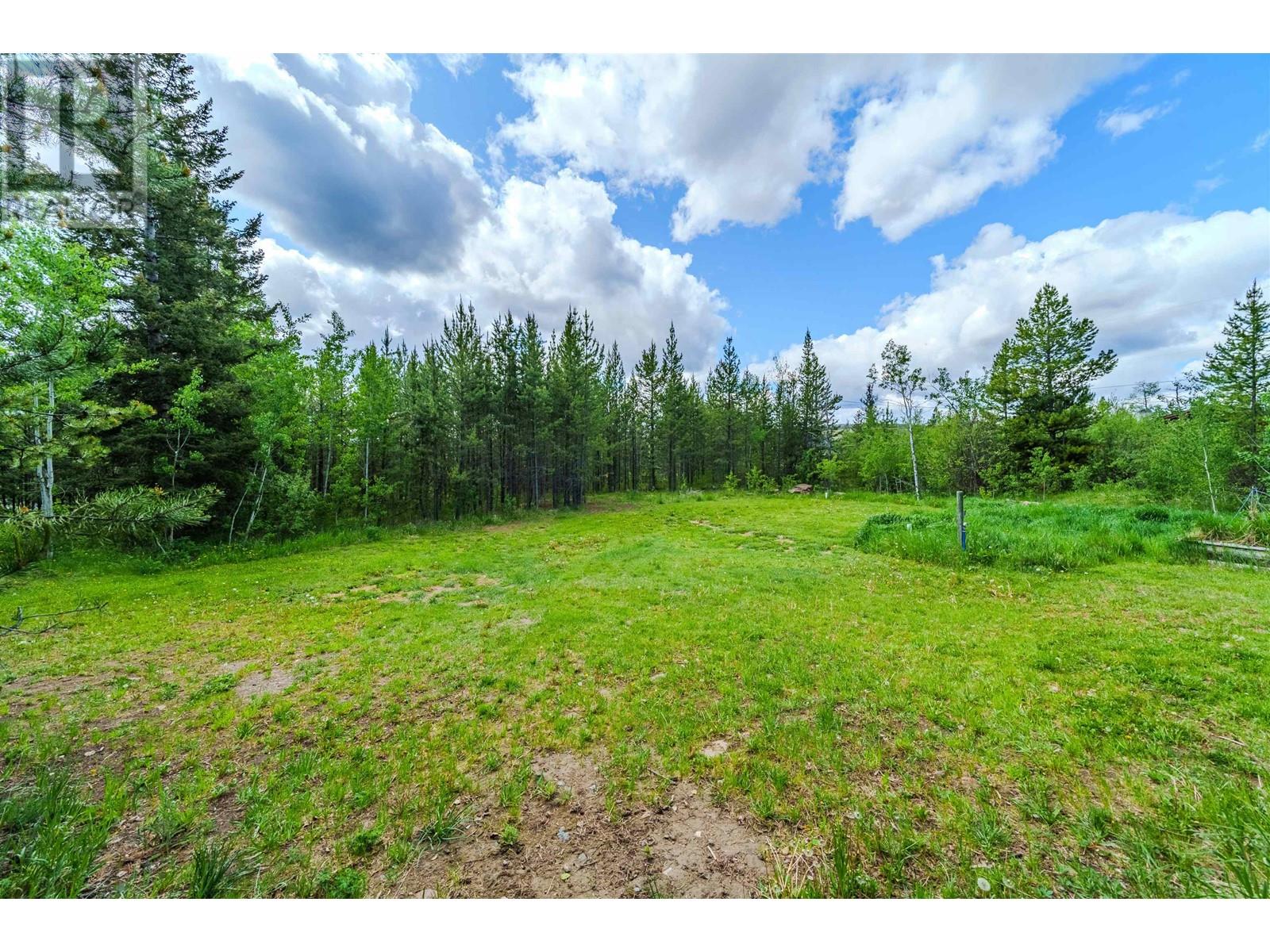 5709 Horse Lake Road, 100 Mile House, British Columbia  V0K 2E3 - Photo 33 - R3011713